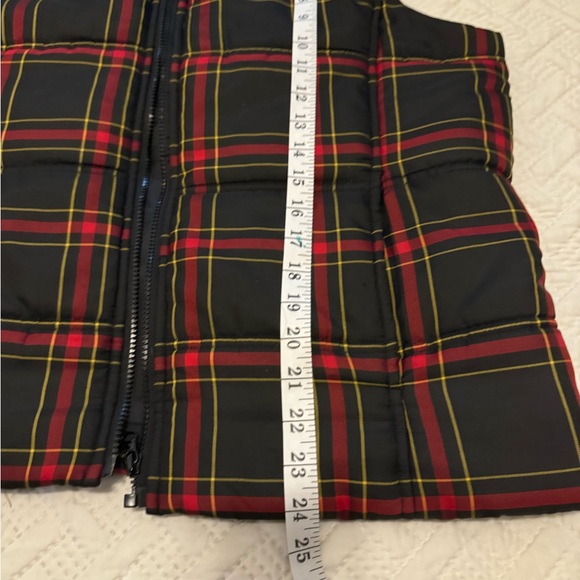 American living puffer vest. - Picture 5 of 5